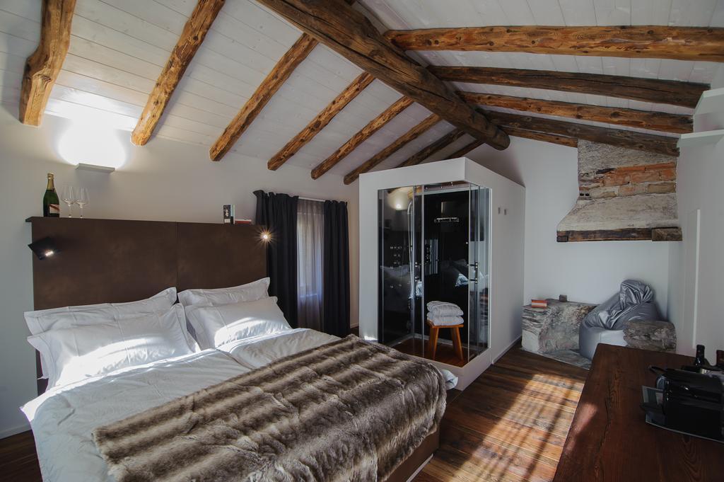 Chambres D'Hotes La Latteria 托尔诺 外观 照片