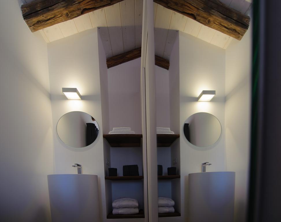 Chambres D'Hotes La Latteria 托尔诺 外观 照片