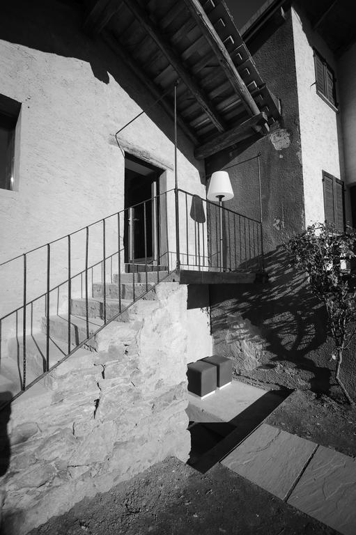 Chambres D'Hotes La Latteria 托尔诺 外观 照片